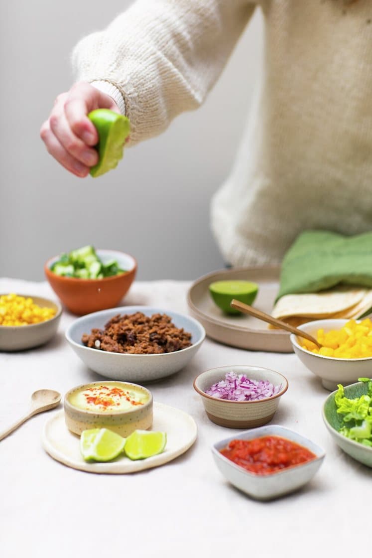 Fredagstaco med mango, tomatsalsa og guacamole 